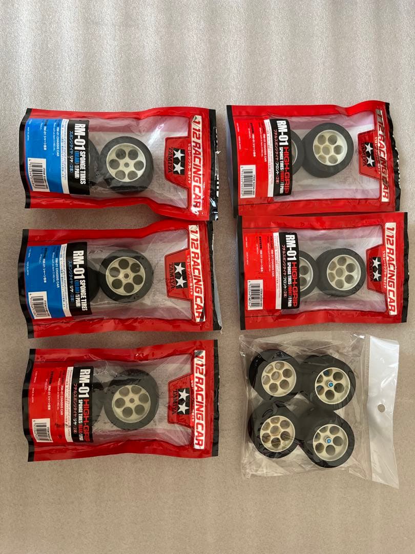 タミヤRM-01 スペアボディ 限定ホイール、タイヤホイールセット