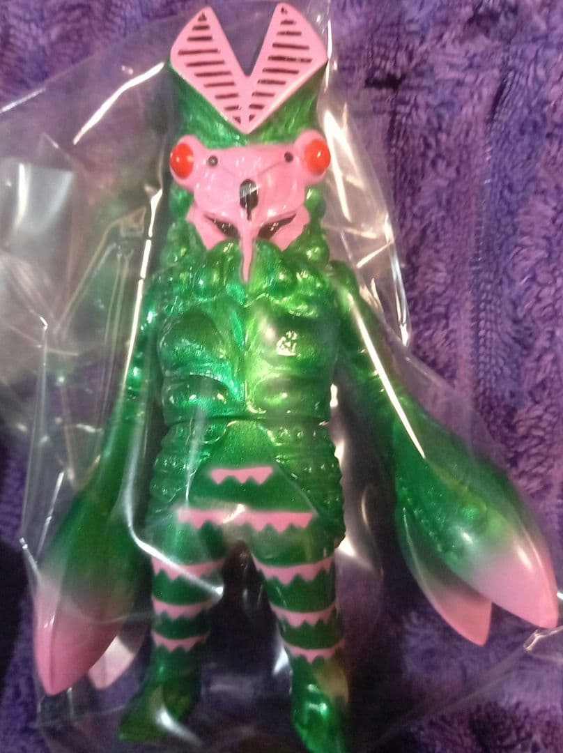 バルタン星人ミニソフビ✨ヘッダー付き✨美品✨マックストイさん✨レア✨入手困難!