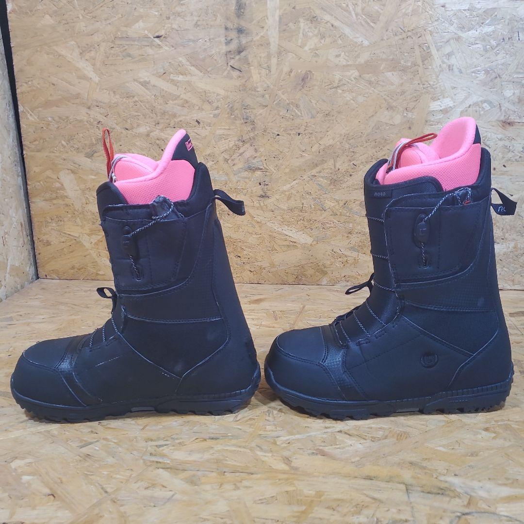 美品　BURTON　バートン 　スノーボードブーツ　 26023