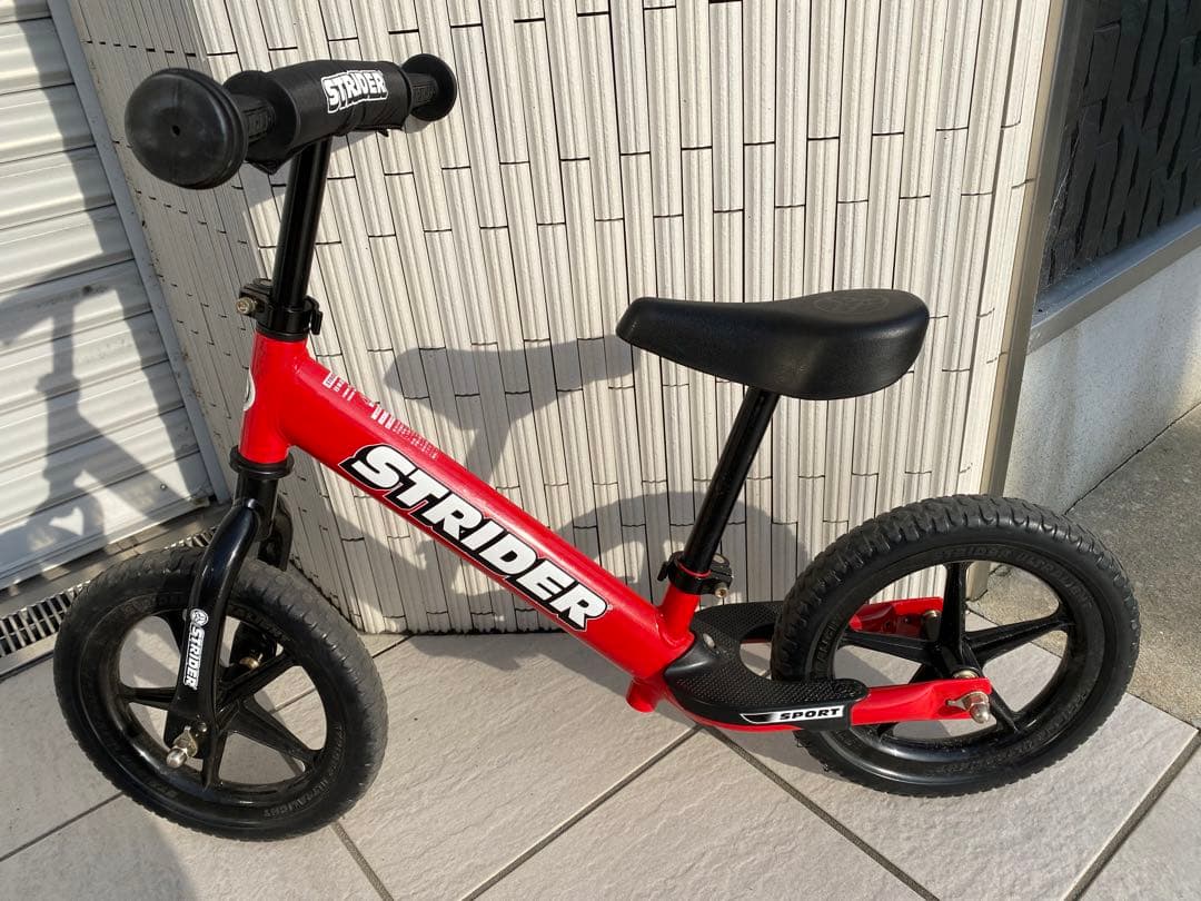 ストライダー スポーツモデル (STRIDER Sport) 12インチ レッド