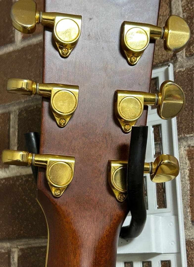 徳*ん様 売り切り、訳あり YAMAHA アコースティックギターLL-6 J