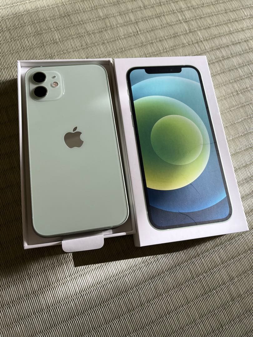 Apple iPhone 12 128GBグリーン本体と箱付き