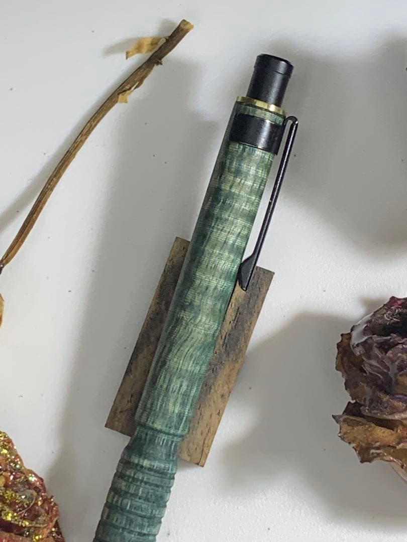 くんボブオレンズネロ0.3mm栃縮杢グリーン＆ブルー