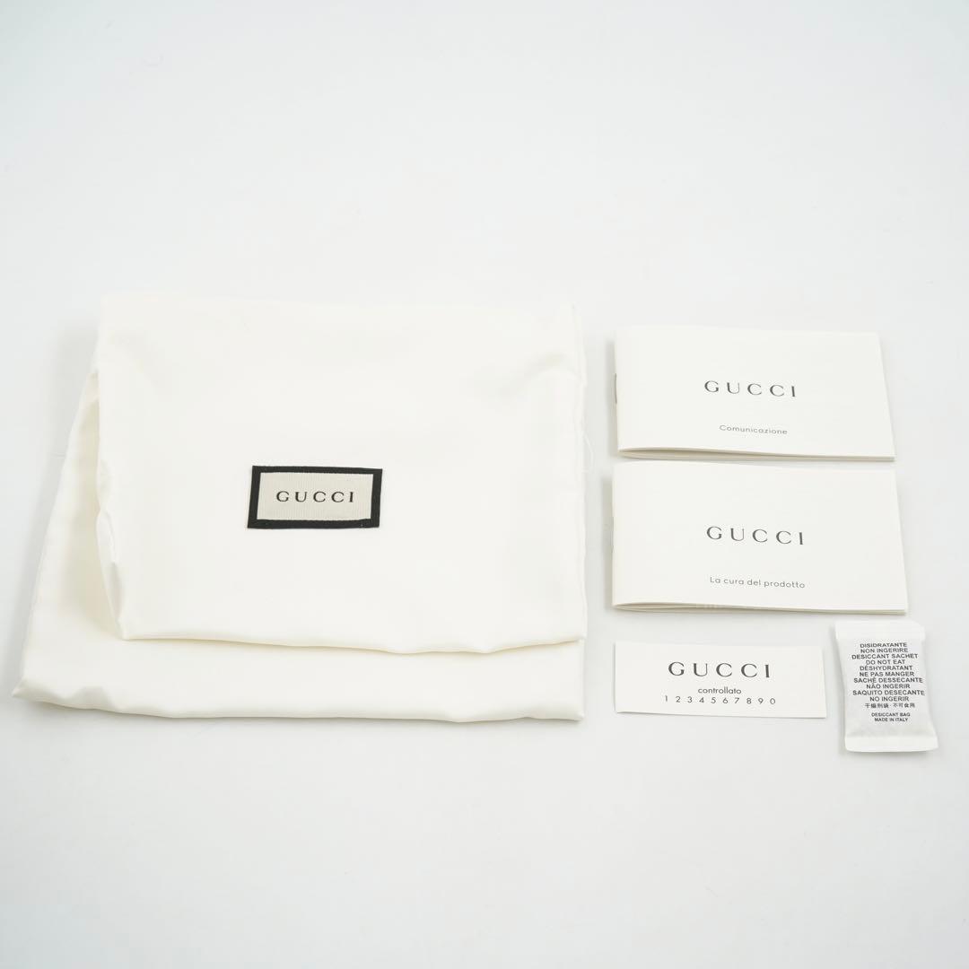 ✨未使用展示品・箱付き✨ GUCCI ミニ財布 インターロッキング GGロゴ