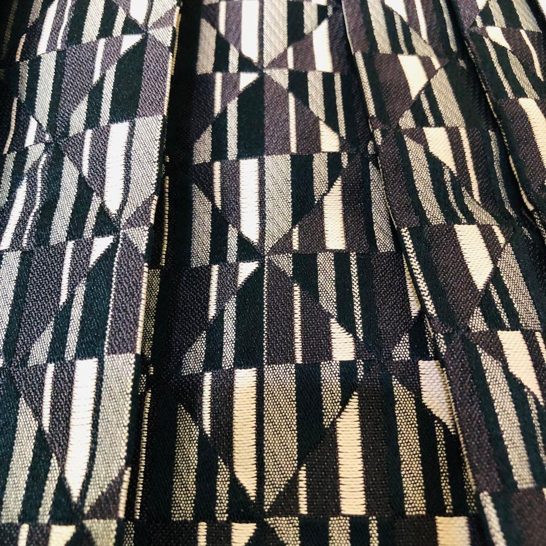 七五三　男の子‼️着物・羽織・袴⭐︎完全フルセット⭐︎鷹金彩煌びやか極めてる銘品