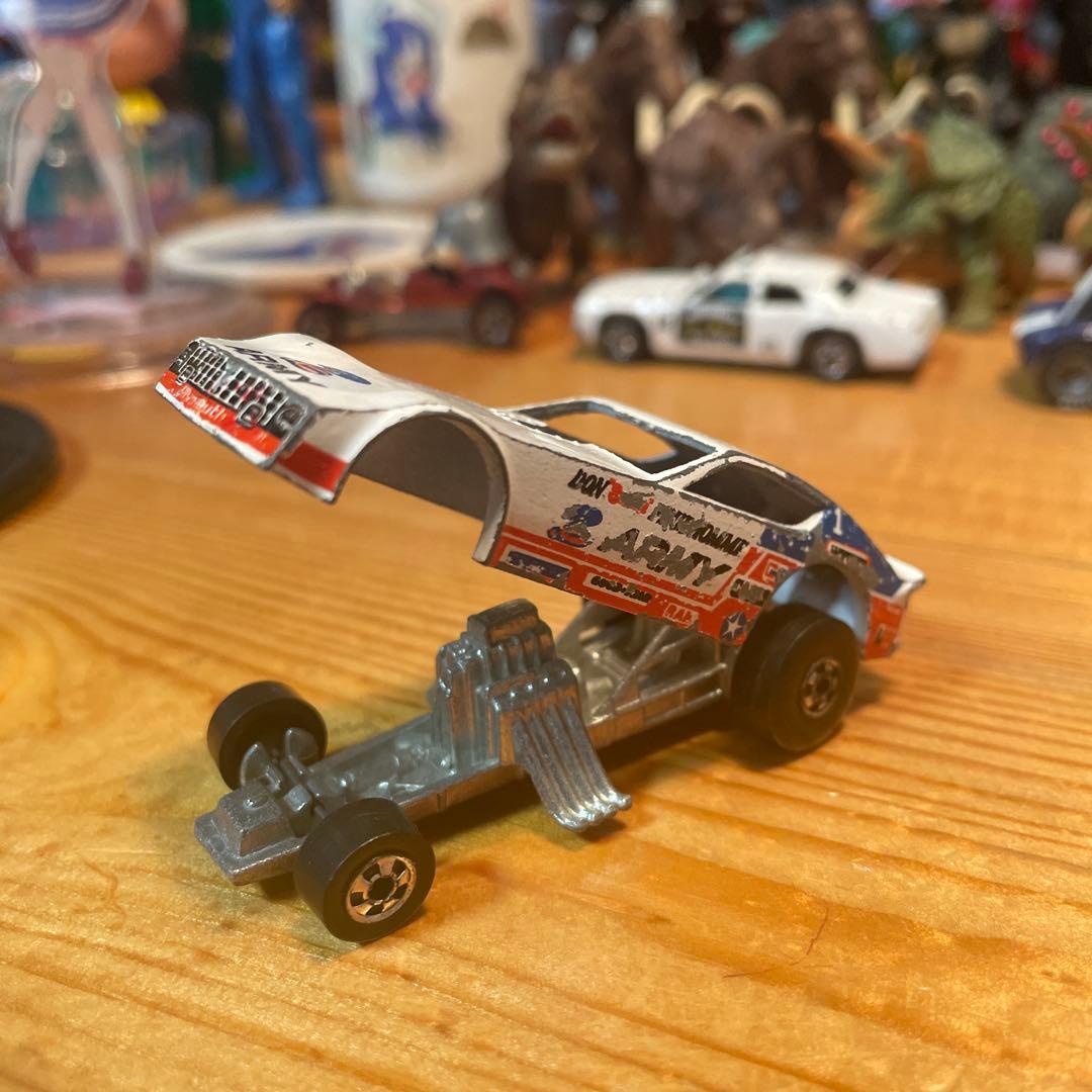 HotWheels ARMY FUNNY CAR ホットウィール　ヴィンテージ