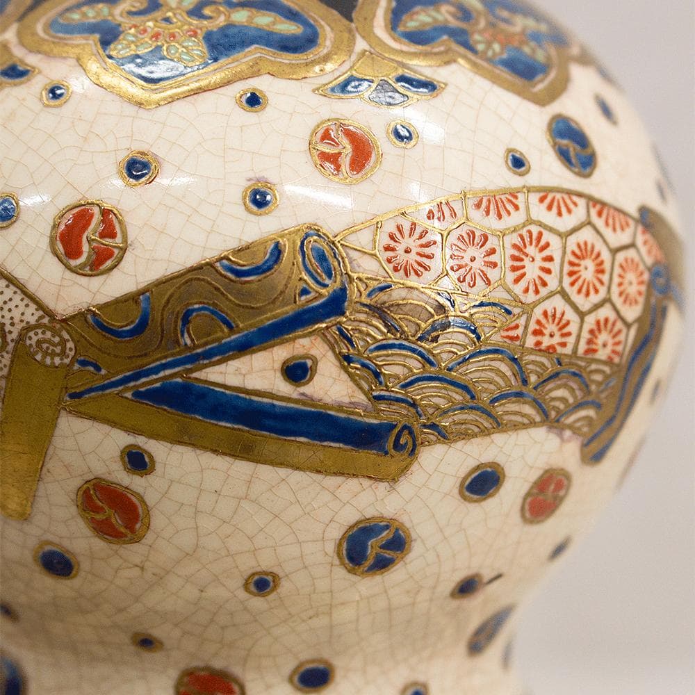 薩摩焼 丸十字 薩摩 明治期 瓢箪型金彩鳳凰文 花瓶 金襴手 アンティーク