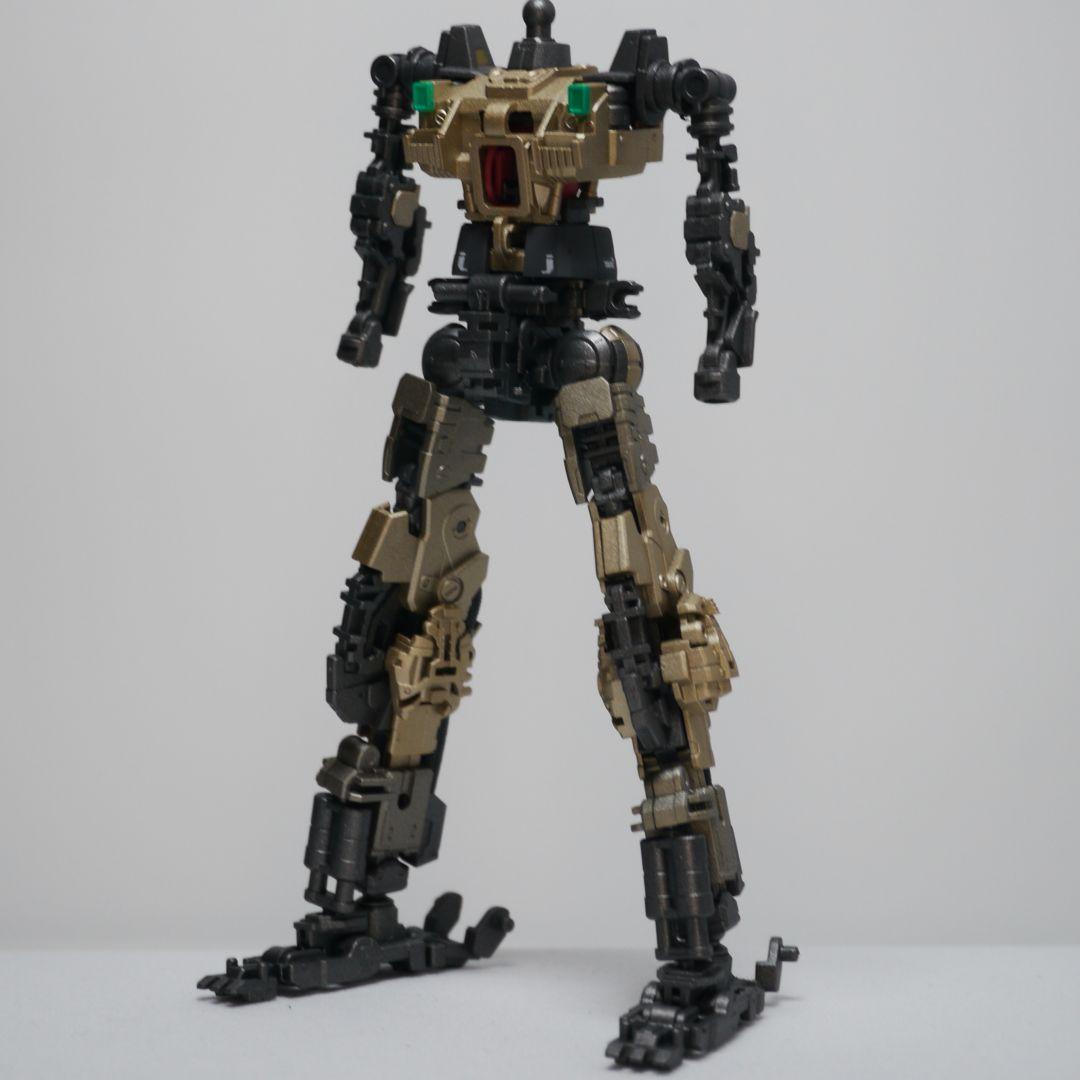 バンダイ RG ガンダムマークIIエゥーゴ仕様 塗装 完成品 ガンプラ