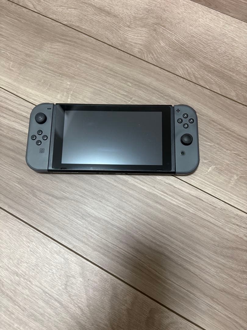 Switch本体　マリオカートデラックス8付き
