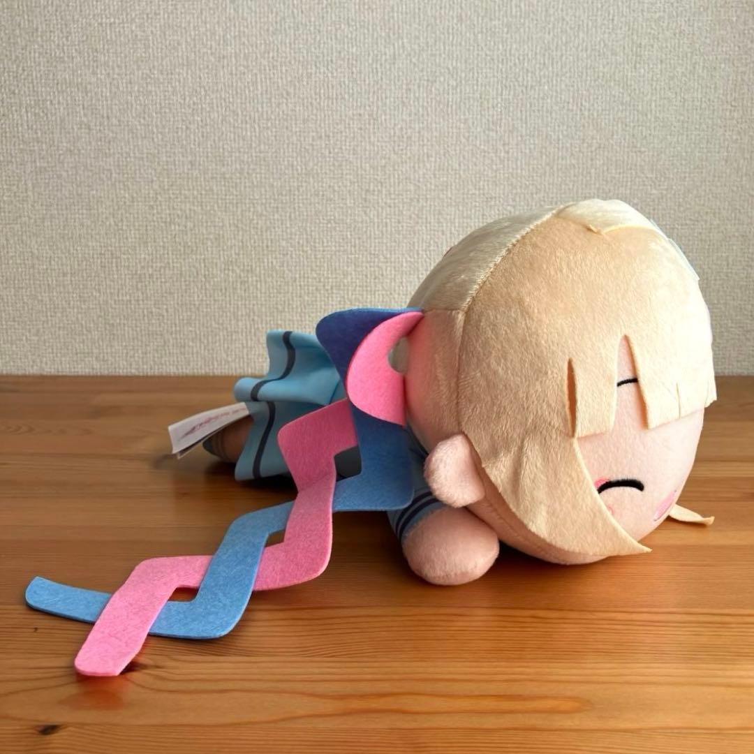 NEEDY GIRL OVERDOSE寝そべり　Mぬいぐるみ 超てん&あめちゃん