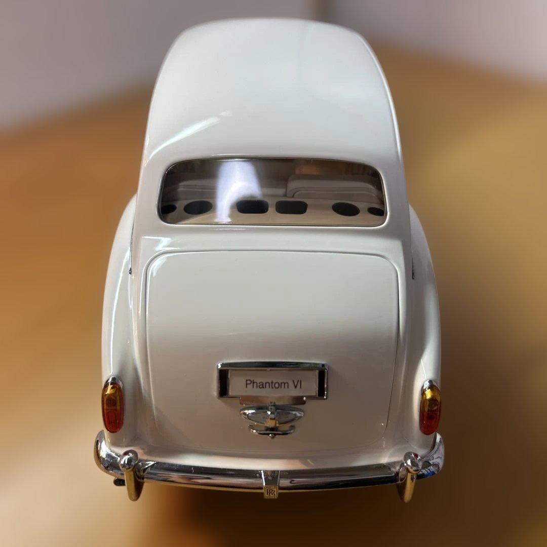 京商1/18ロールスロイスファントム