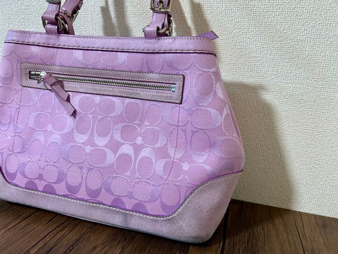 COACH コーチ　ショルダーバッグ　肩掛け　シグネチャー　ピンク　収納袋付き