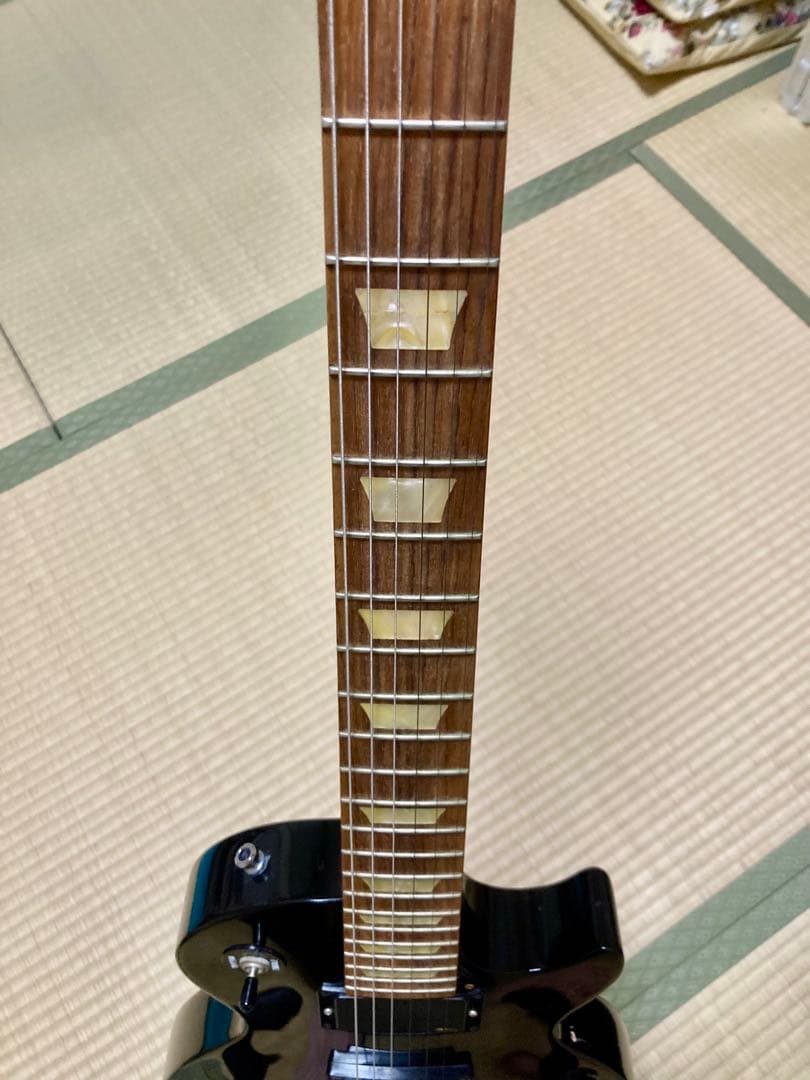 ギブソンUSA レスポール・スタジオ オールブラック ハードケース付き