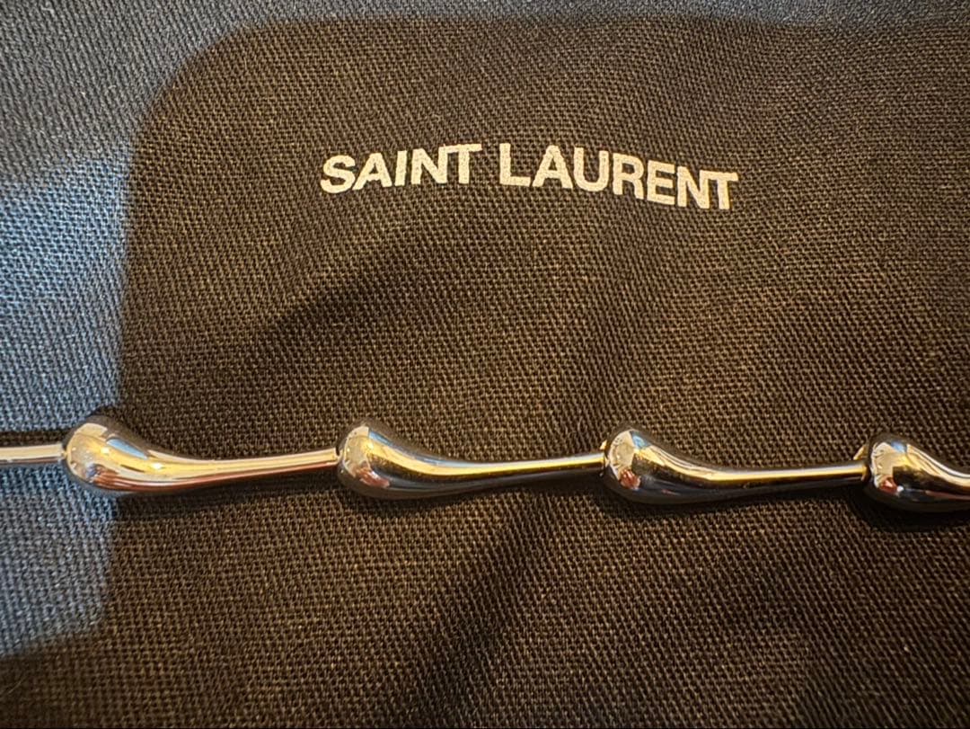 SAINT LAURENT(サンローラン)ボーンブレスレット