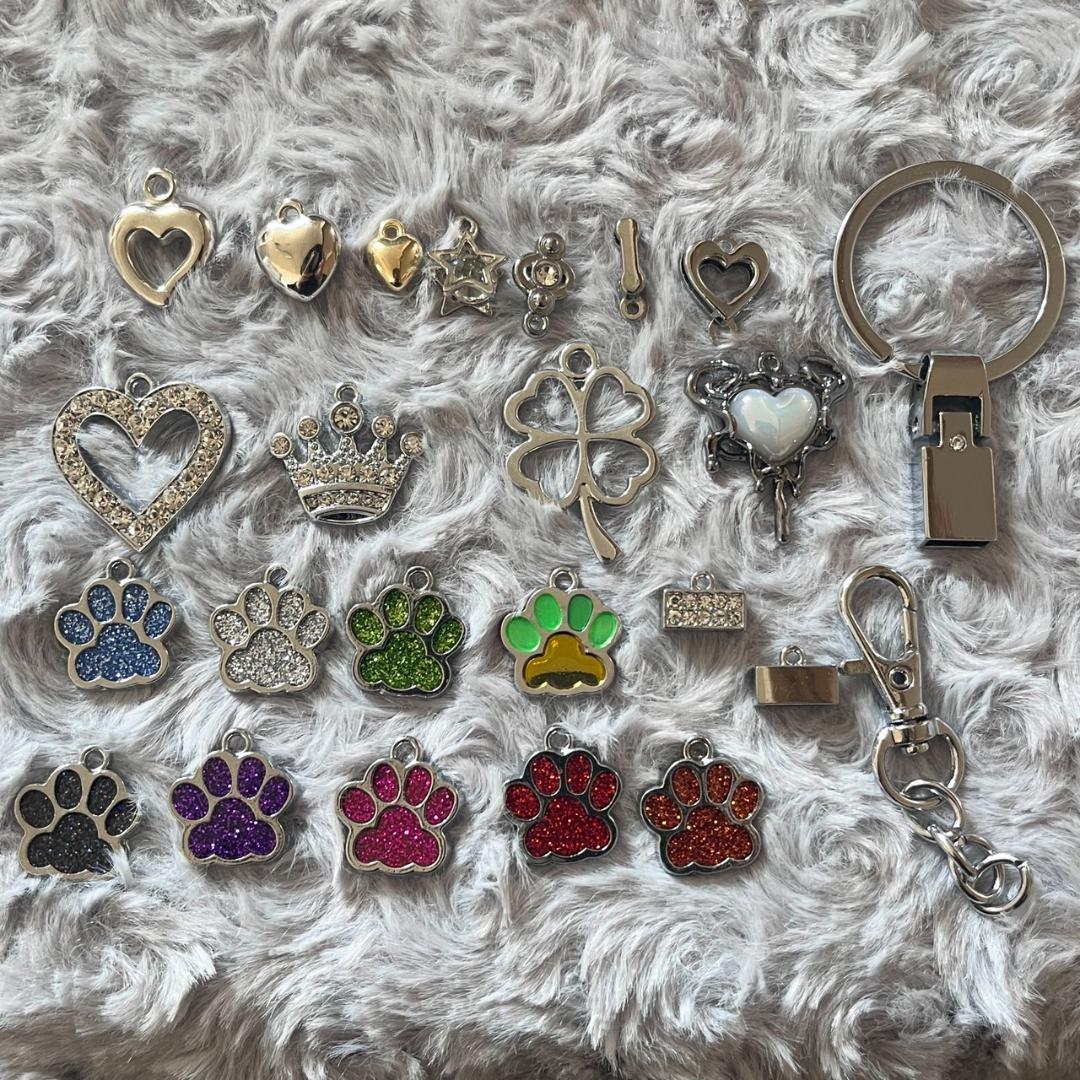 ハンドメイド ネームタグ イニシャルキーホルダー ブレスレット