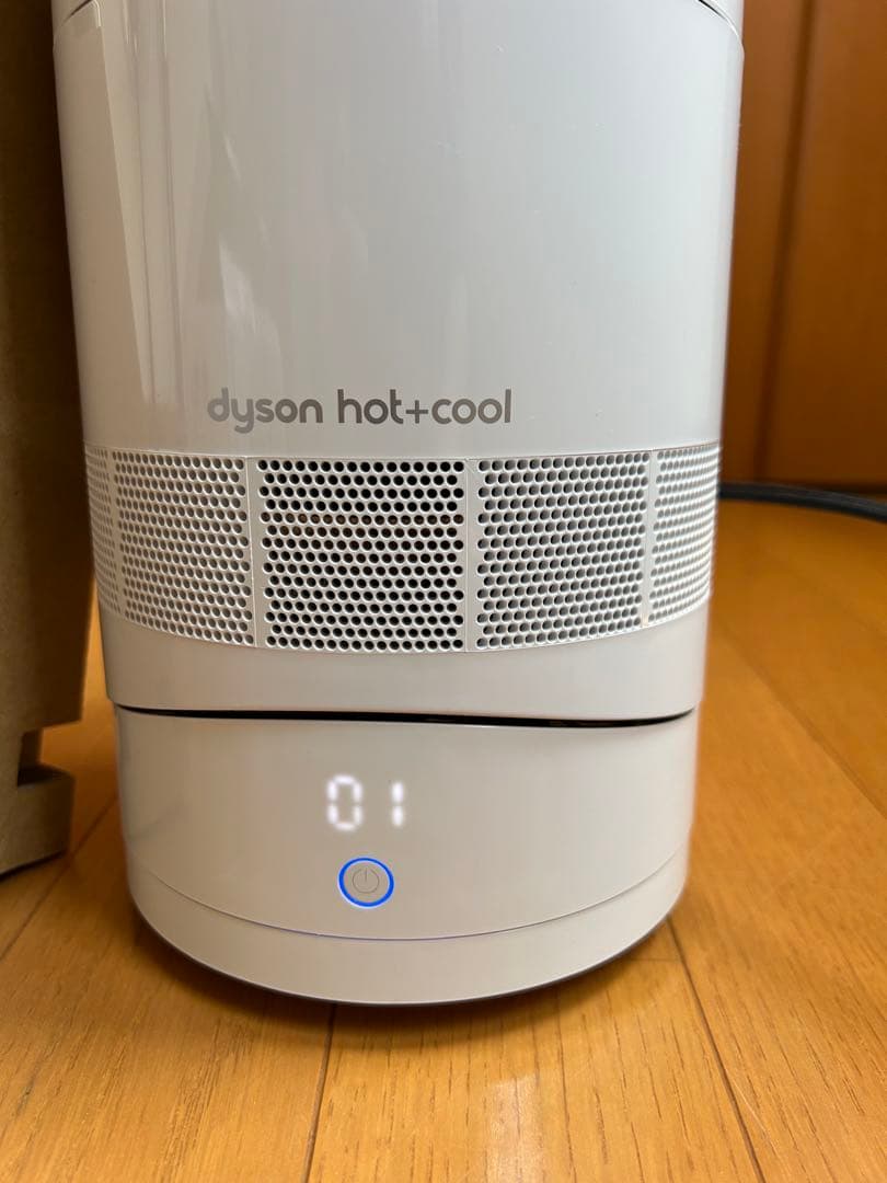 ダイソン Dyson Hot＋Cool ファンヒーター AM09 2024年製造