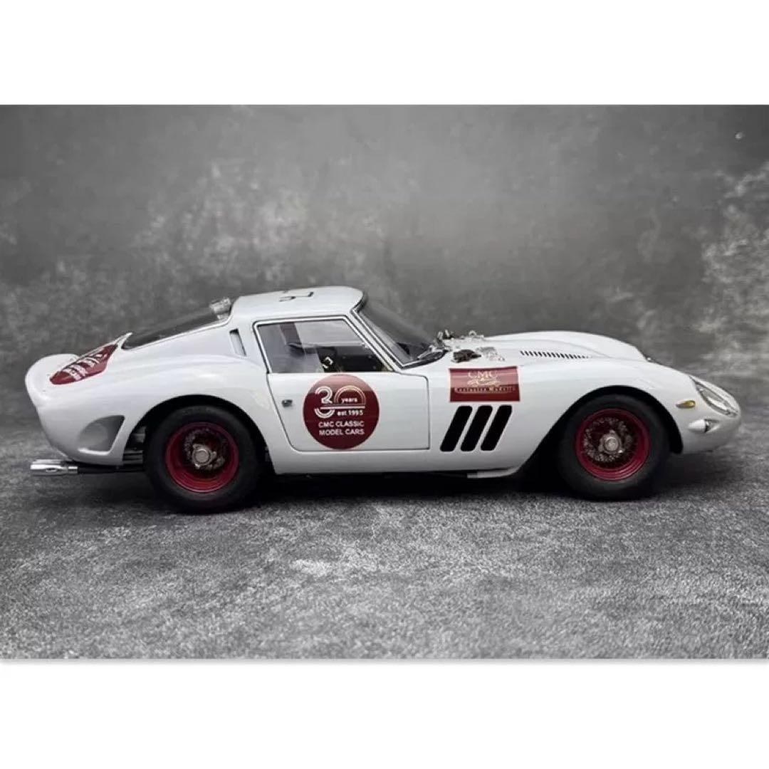 新品 CMC 1/18 フェラーリ 250 GTO 30周年記念モデル ミニカー