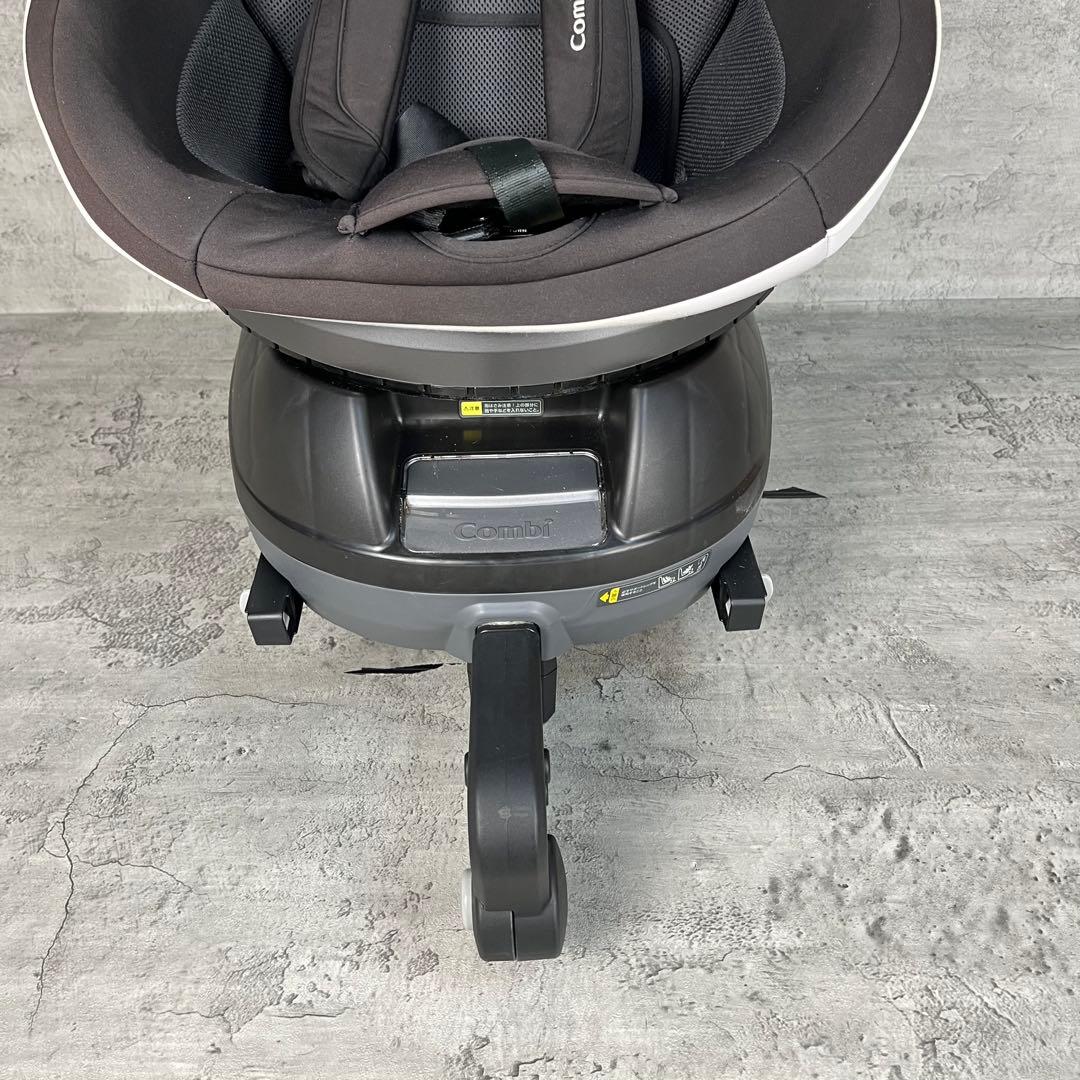 【美品】Combi コンビ CG-UIG 新生児～4歳頃 ISOFIX対応