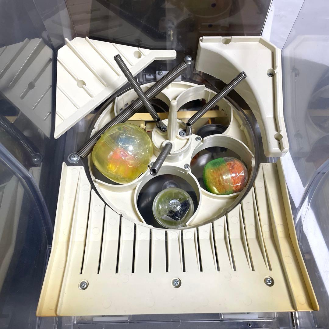 美品！ガチャガチャ本体　非売品ディスプレイ！