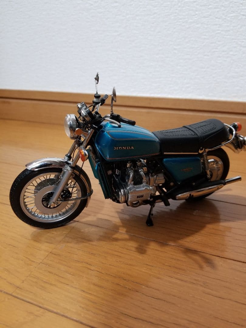 MINICHANPS Gold Wing 青 1/12 Bikes: MINICHAMPS 1/12 MODEL BIKE HONDA GOLDWING GL 1000 K3 1975
