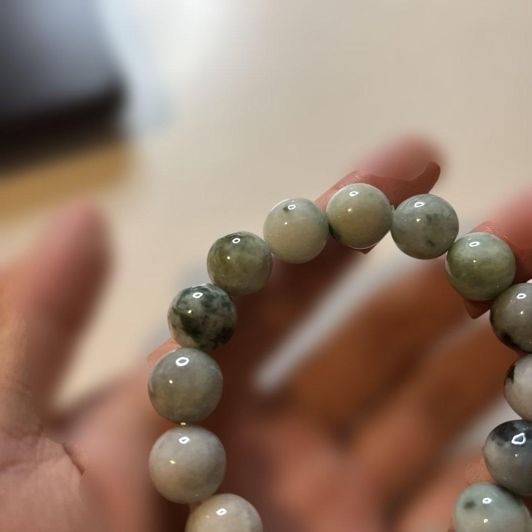 高価な物だったみたい！ミャンマー翡翠！すっごいパワー！