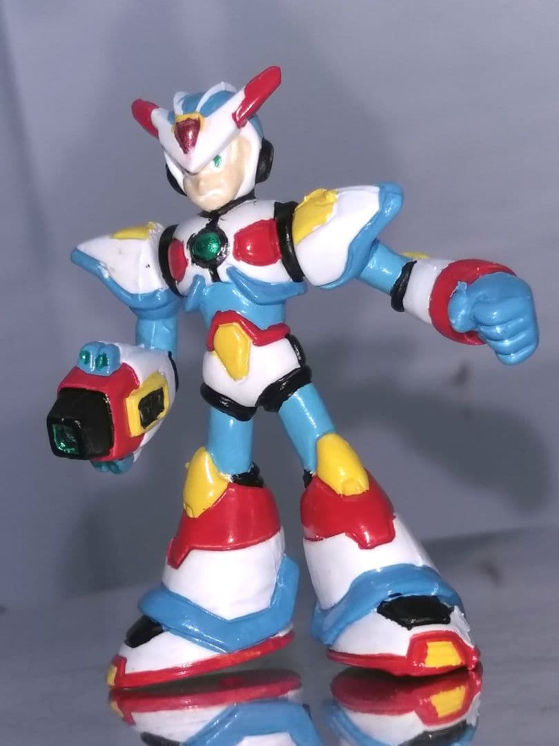 希少品】ロックマンX フィギュア 消しゴム ロックマンX3フルアーマ 塗装品