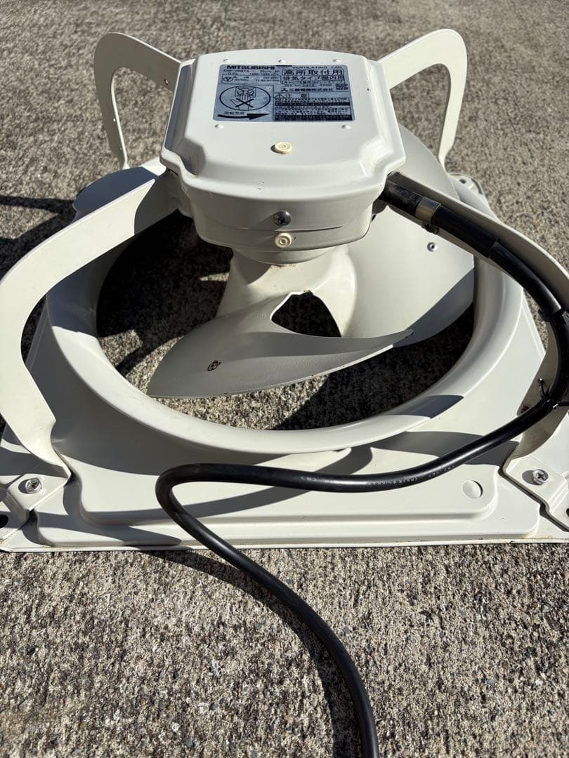 三菱　 業務用EWF-30BTA 30cm 高所取付用 屋内用 排気タプ