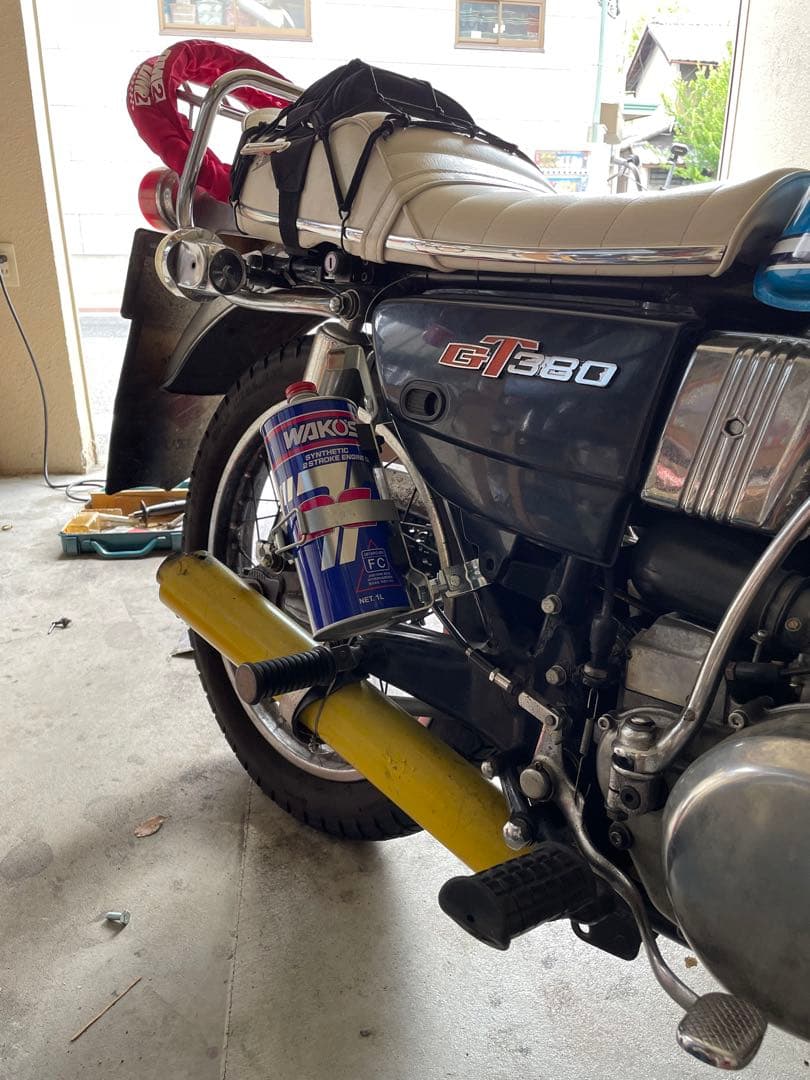 1リットル缶オイル缶ホルダー2ストバイクドリンクホルダーgt250