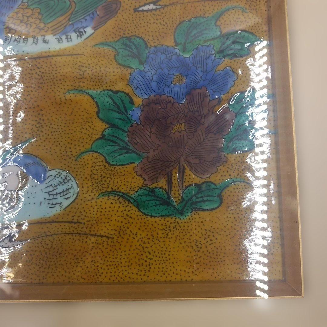 七宝工芸　孔雀牡丹図