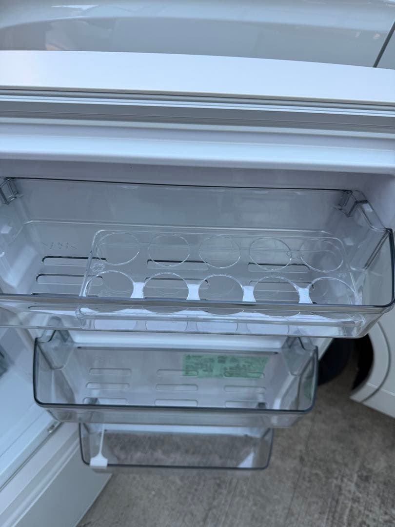 【極美品】2024年製 三菱 冷蔵庫 MR-P17J-W