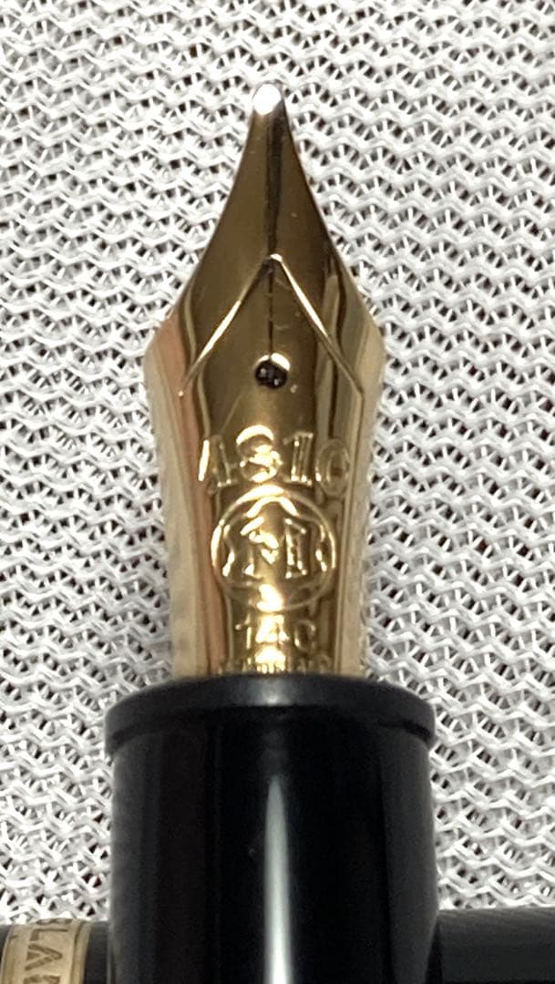 モンブラン.マイスターシュテュック146.ジャンク【ペン先14C】