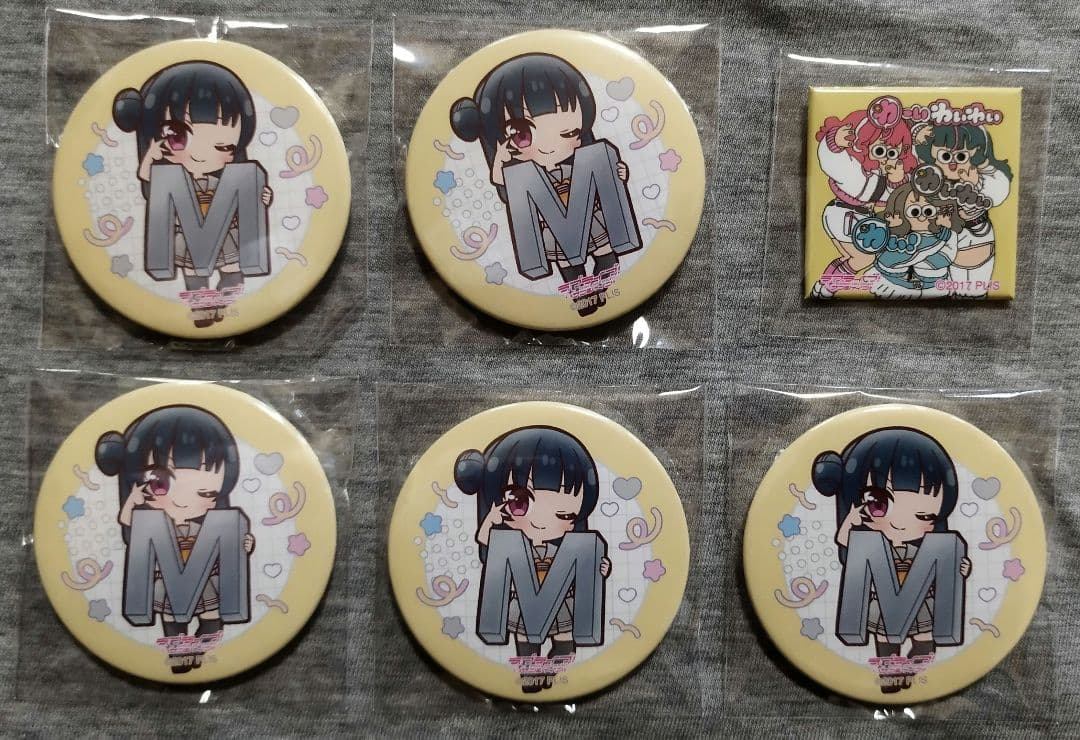 浦島坂田船 肉チョモランマ まふまふ めいちゃん 缶バッジ 缶バッチ