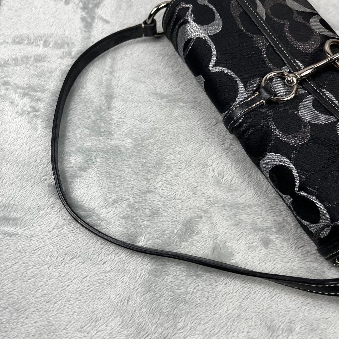 美品 Coach Black signature Clip Hobo Bag