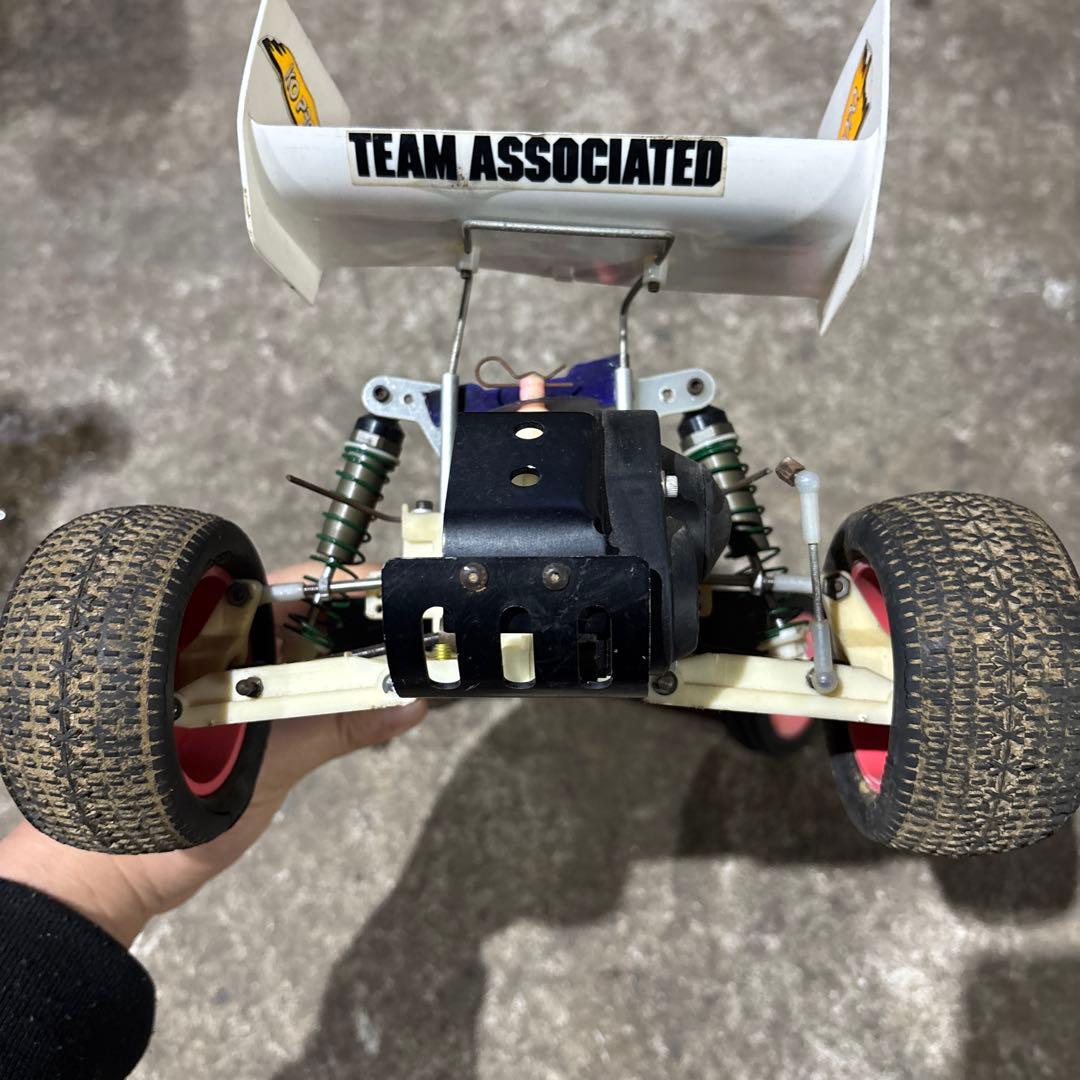 ポ*n様 RC10 アソシ　ラジコン　ジャンク