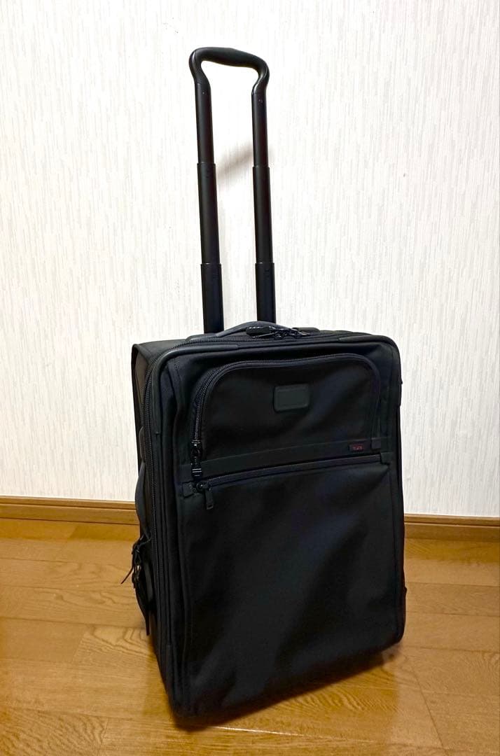 TUMI キャリーケース 22021DH 美品TUMI 容量可変 2輪 キャリーケース 22021DH スーツケース トゥミ