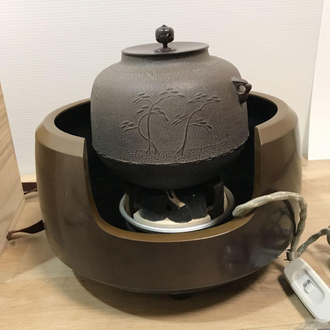 茶道具 真形釜 国宝高橋敬典釜 風炉 野々田商店 炭型電熱器 2-211