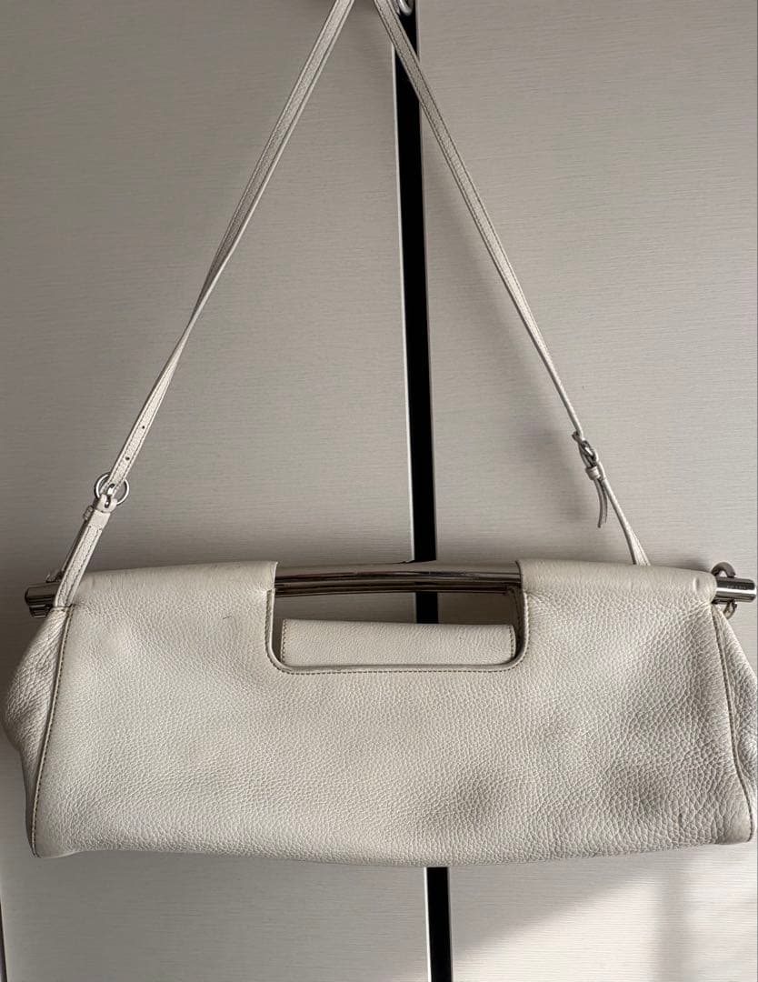 【PRADA 】希少デザイン✨✨ ホワイトレザー ショルダーバッグ