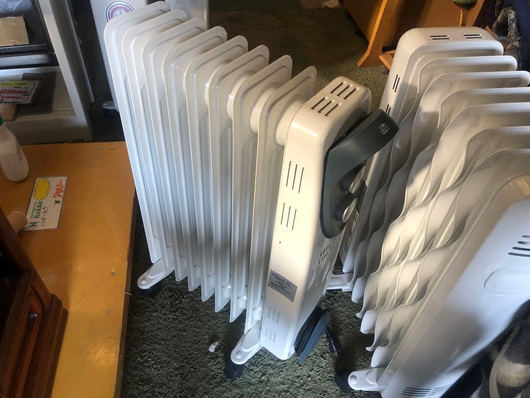 大栄トレーディング スーパーオイルヒーター 8枚 DT-OH1211 - メルカリ