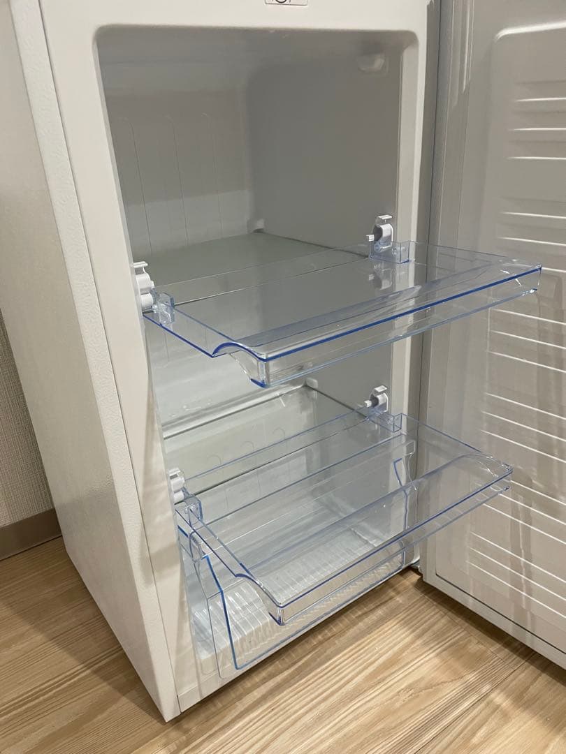 【美品】冷凍庫 65L SAMKYO