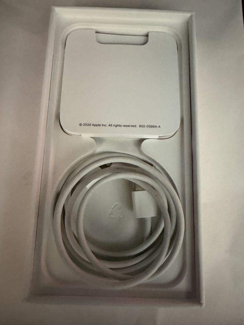 Apple iPhone 12 (PRODUCT(RED)) 本体