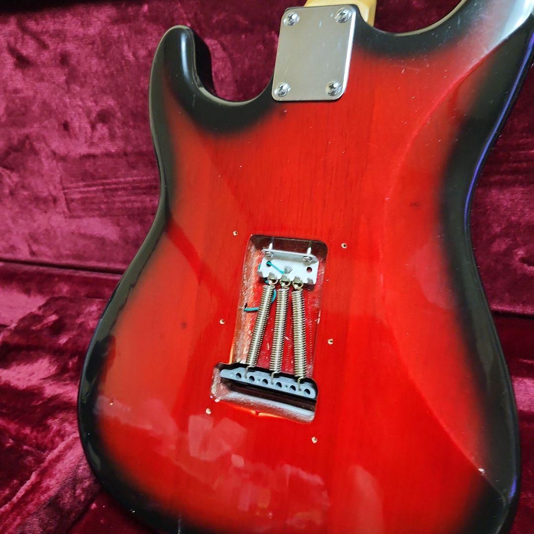 週末セール分解整備済みFender homage ストラトタイプ ワインバースト