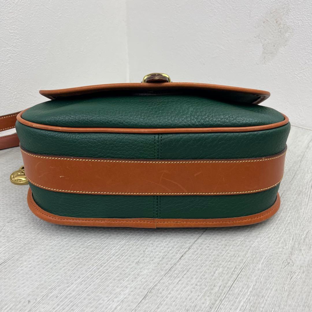 極美品✨DOONEY&BOURKE ショルダーバッグ シボ革 レザー グリーン