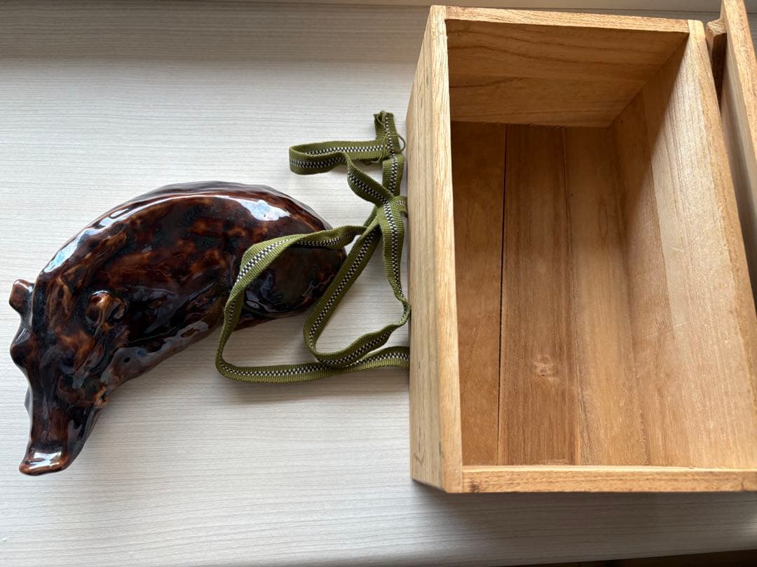 九谷焼 猪 イノシシ 置物　陶器