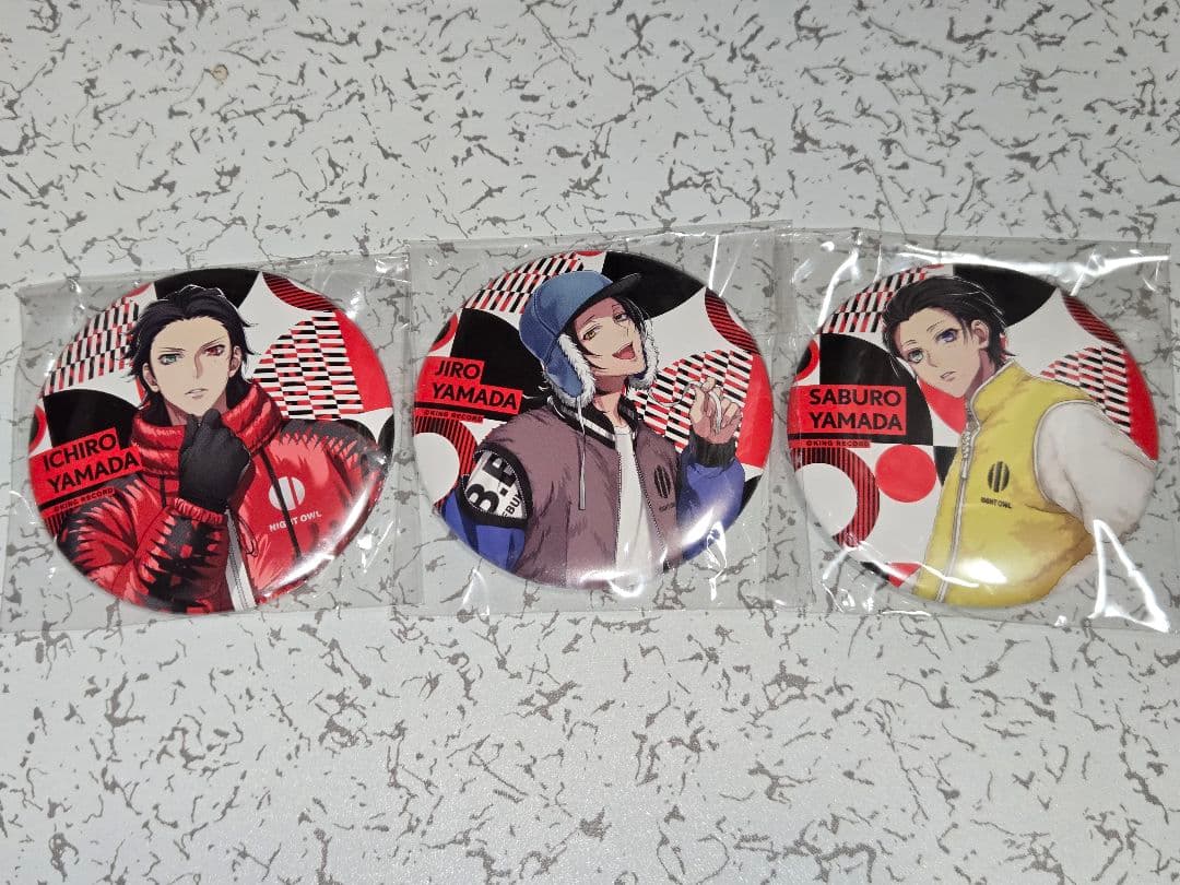 ヒプノシスマイク 山田一郎 山田二郎 山田三郎 EW04 缶バッジ - メルカリ