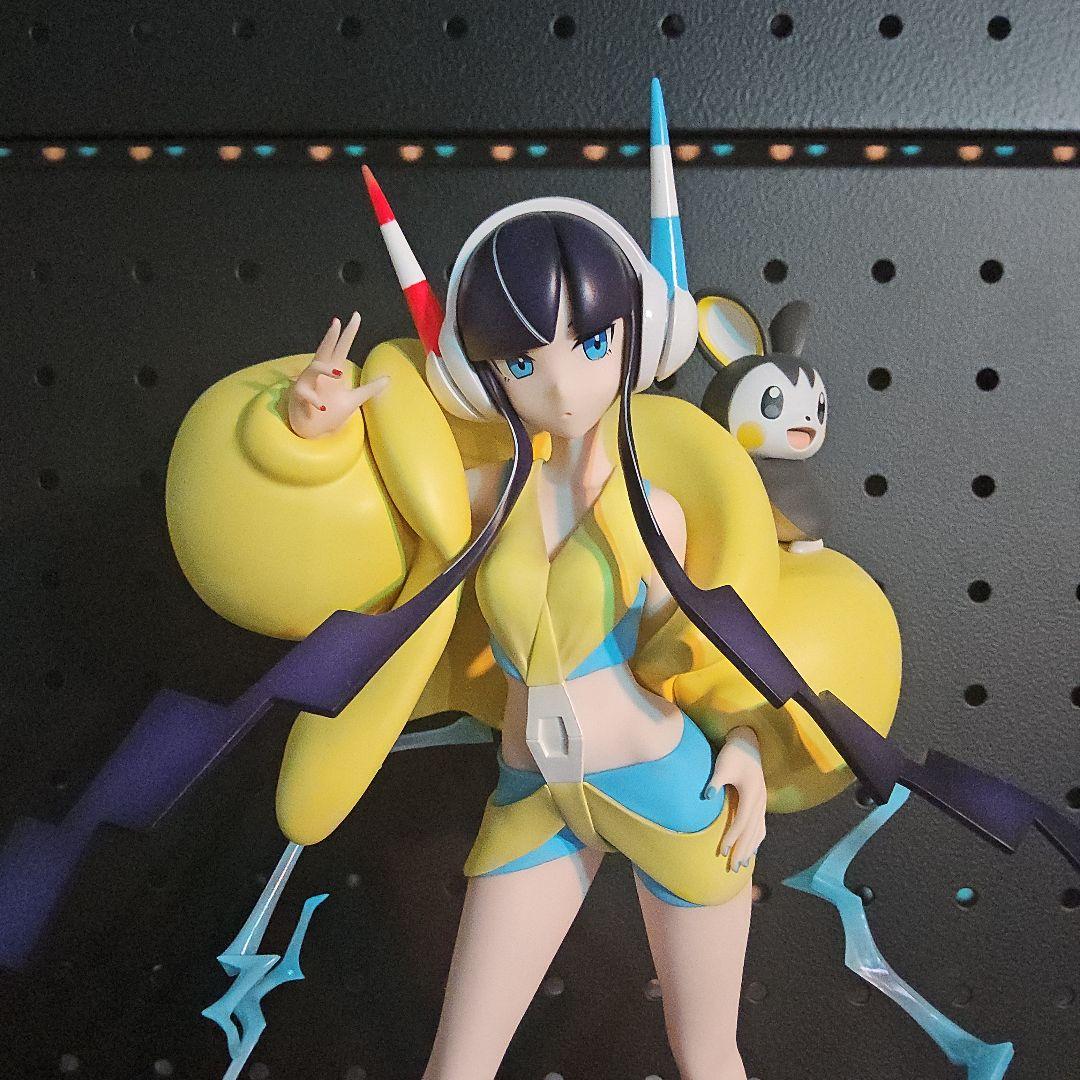 【開封品】ポケモンセンターオリジナル フィギュア カミツレ&エモンガ