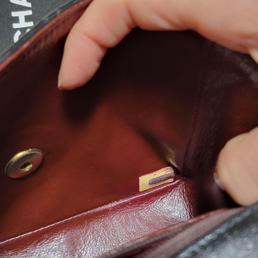 CHANEL ミニマトラッセ　ブラック レザーショルダーバッグ