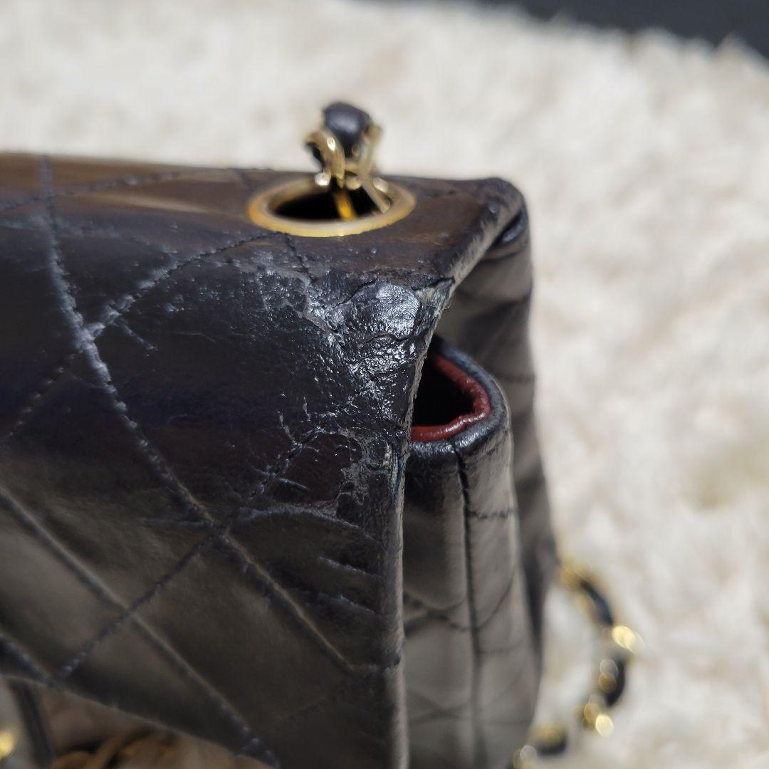 CHANEL ミニマトラッセ　ブラック レザーショルダーバッグ