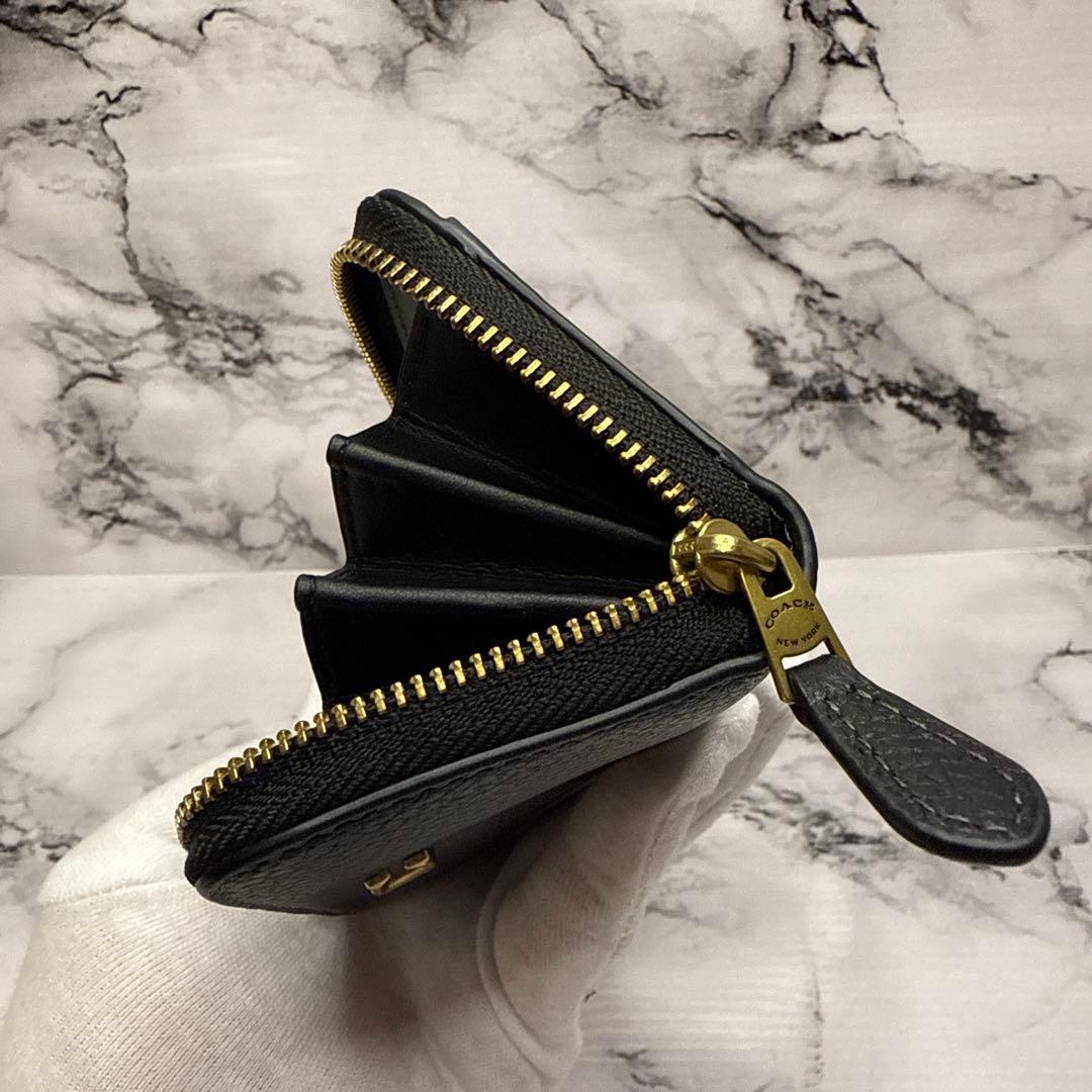 (未使用品)大人気、コーチ、カードケース、オールレザー、シボ革、金ロゴ、人気色