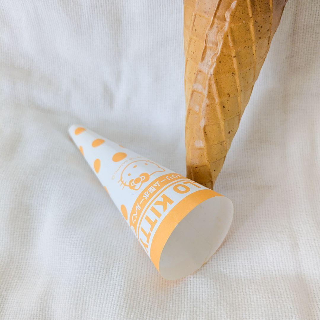 ハローキティ アイスクリームコーンキーホルダー ボールペン HelloKitty