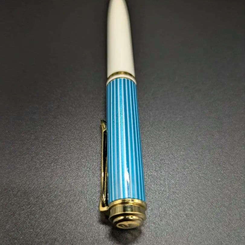 希少美品】Pelikan ターコイズ ボールペン 2018年限定 - メルカリ